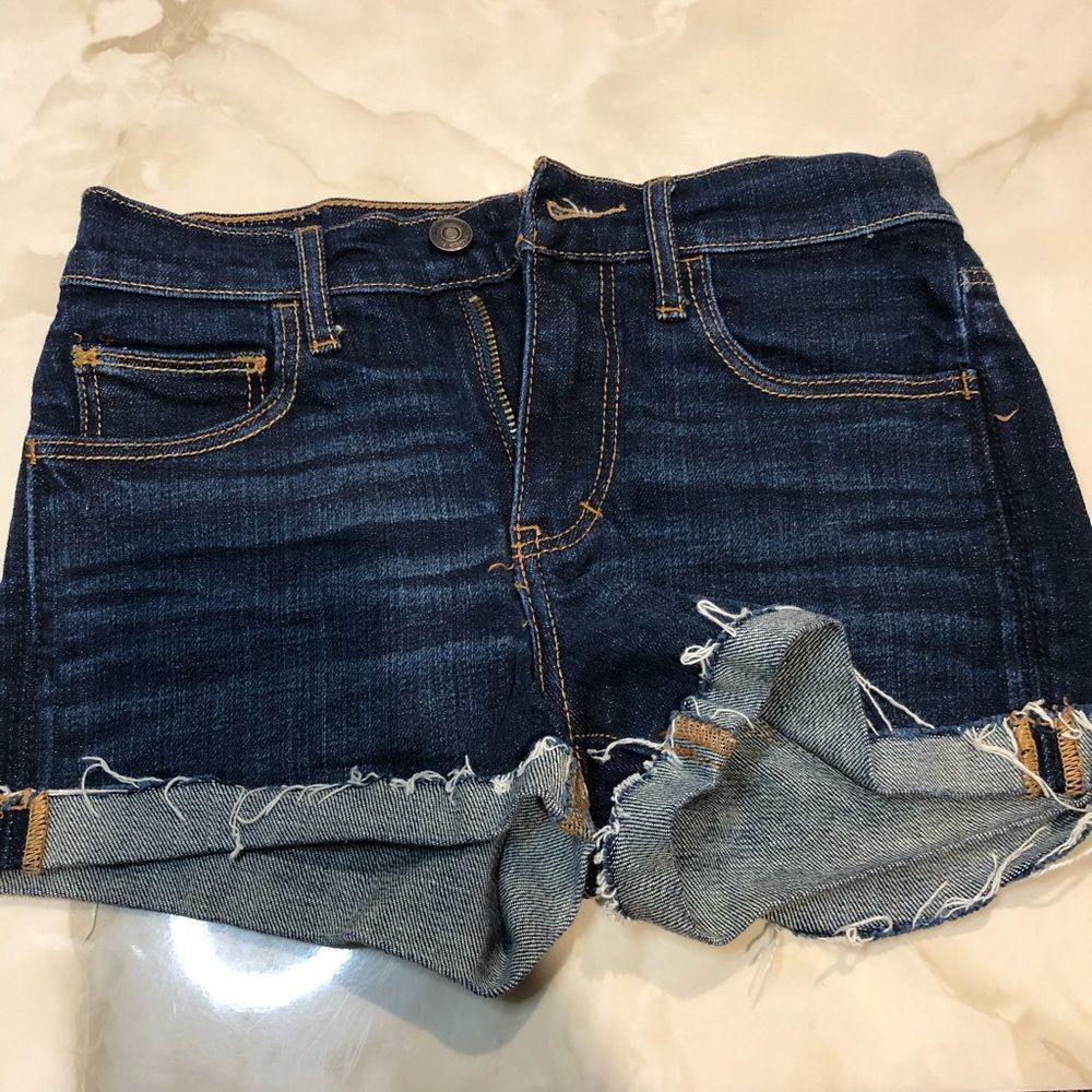Abercrombie woman jeans small short